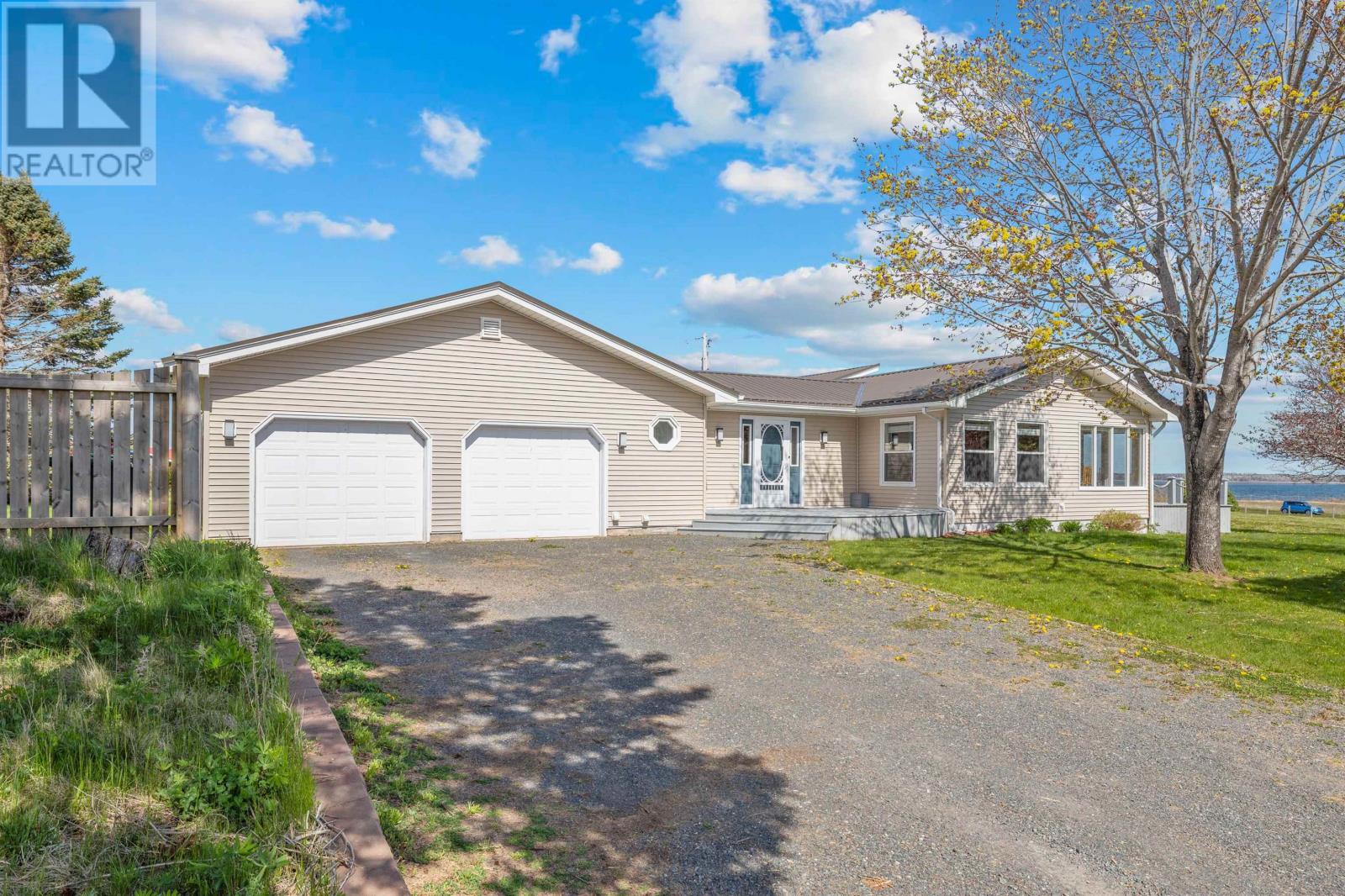 643 St. Andrews Point Road, Lower Montague, Prince Edward Island  C0A 1R0 - Photo 1 - 202516542