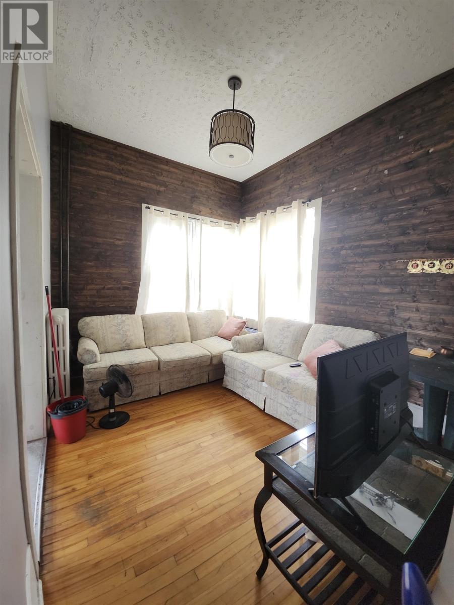305 Euston Street, Charlottetown, Prince Edward Island  C1A 1X7 - Photo 6 - 202516539