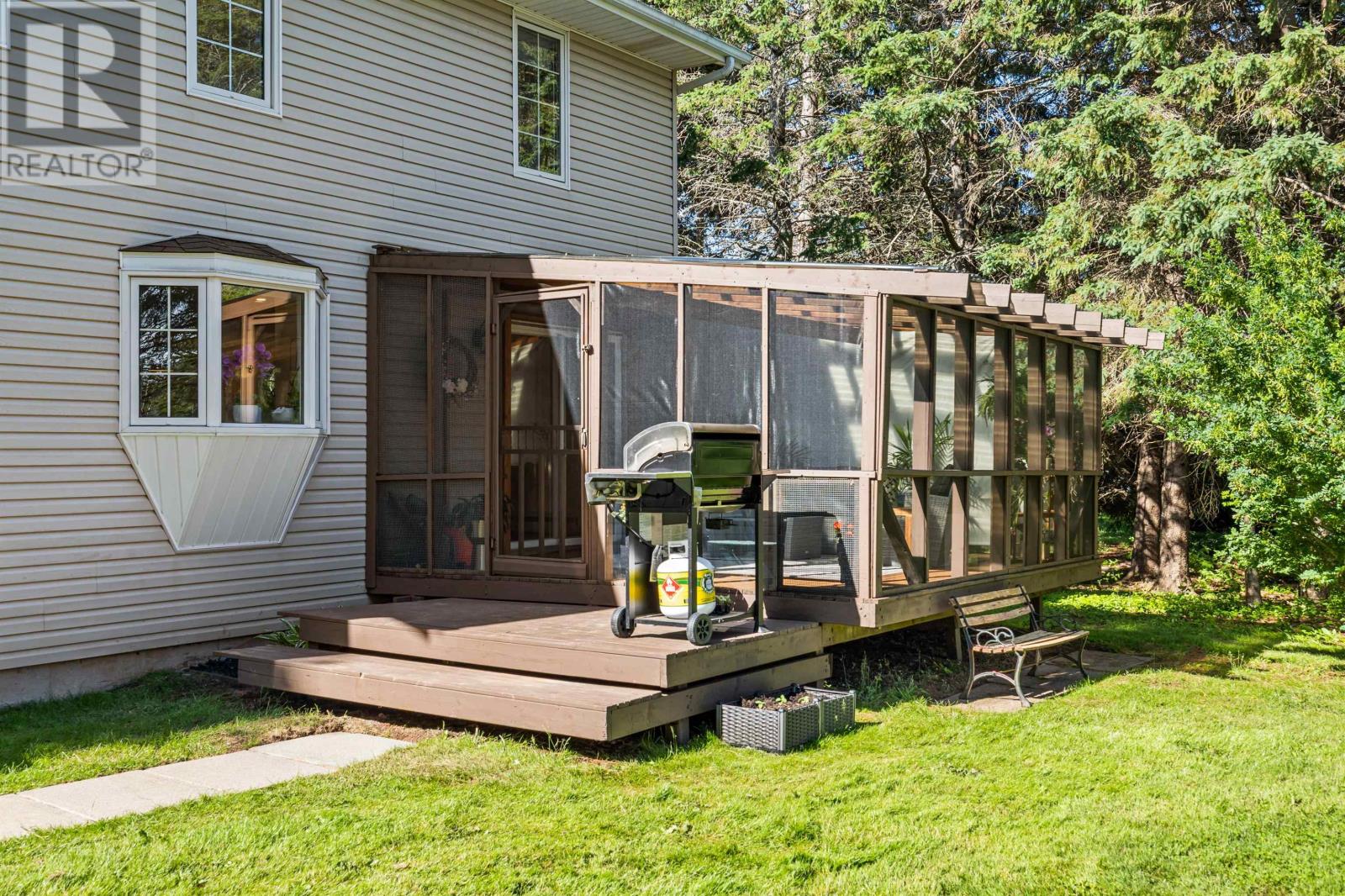21 Upton Park Road, West Royalty, Prince Edward Island  C1E 1Z0 - Photo 37 - 202516568