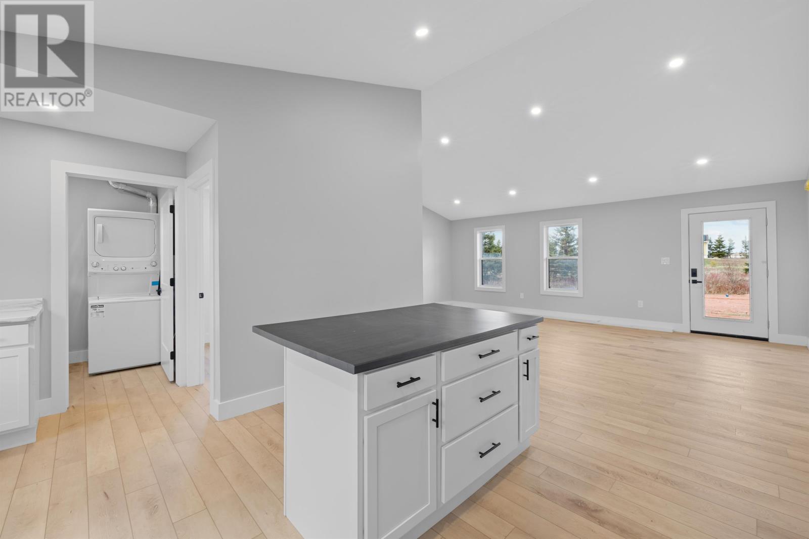 43 Simmions Crescent, Chelton, Prince Edward Island  C0B 1A0 - Photo 10 - 202516687