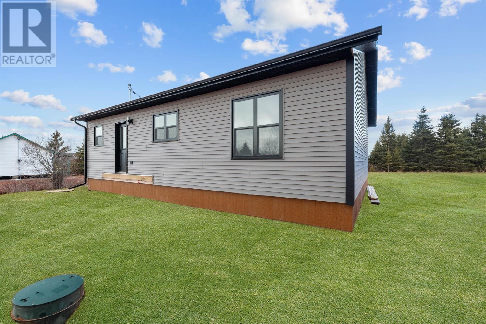 43 Simmions Crescent, Chelton, Prince Edward Island  C0B 1A0 - Photo 4 - 202516687