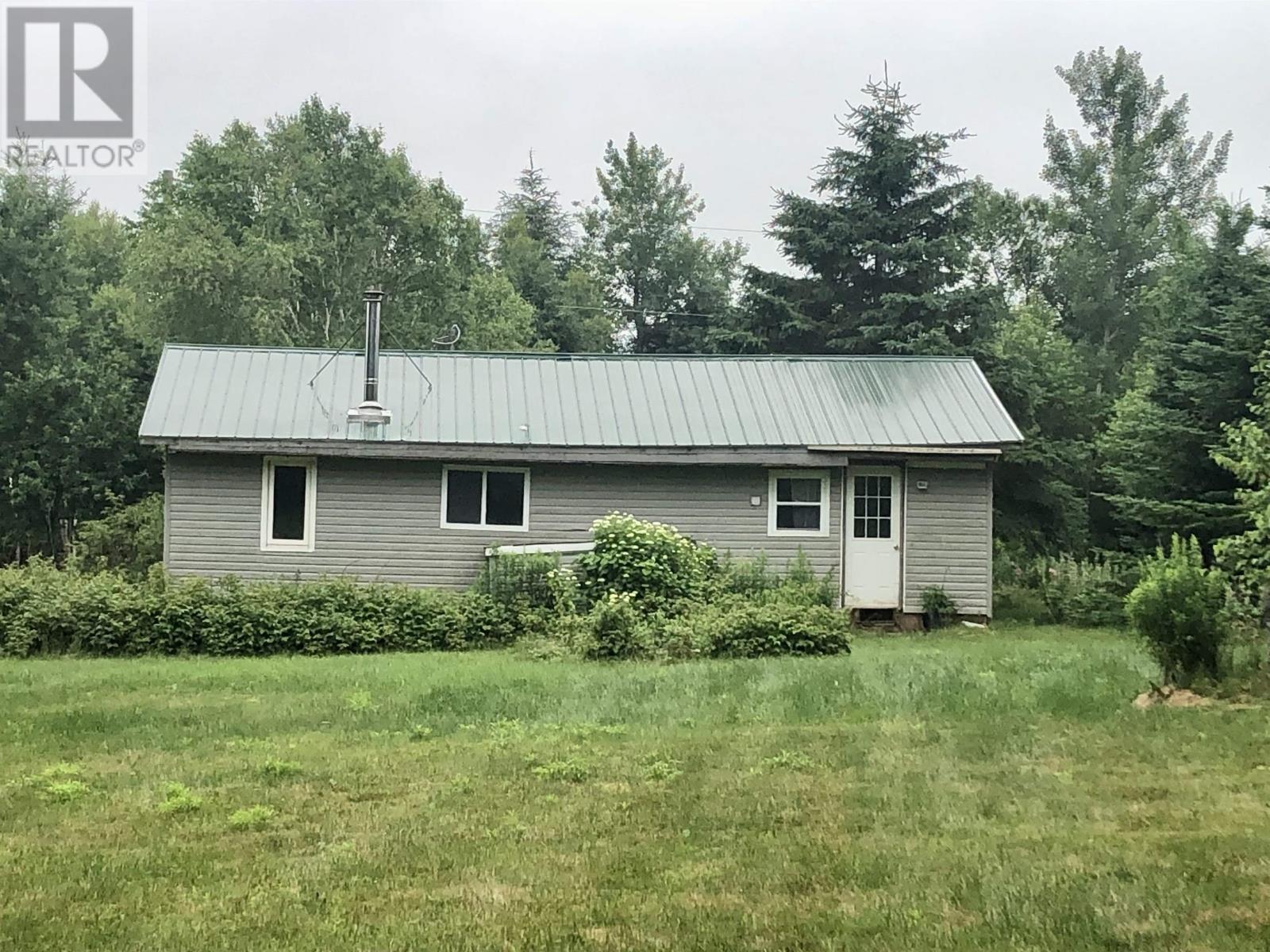 27 Sailors Hope Road, Howe Bay, Prince Edward Island  C0A 2B0 - Photo 12 - 202517168