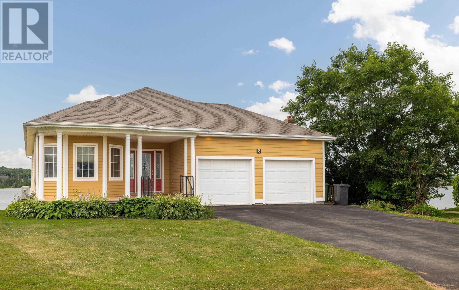 5 Chelsea Lane, Stratford, Prince Edward Island  C1B 0J1 - Photo 6 - 202517375
