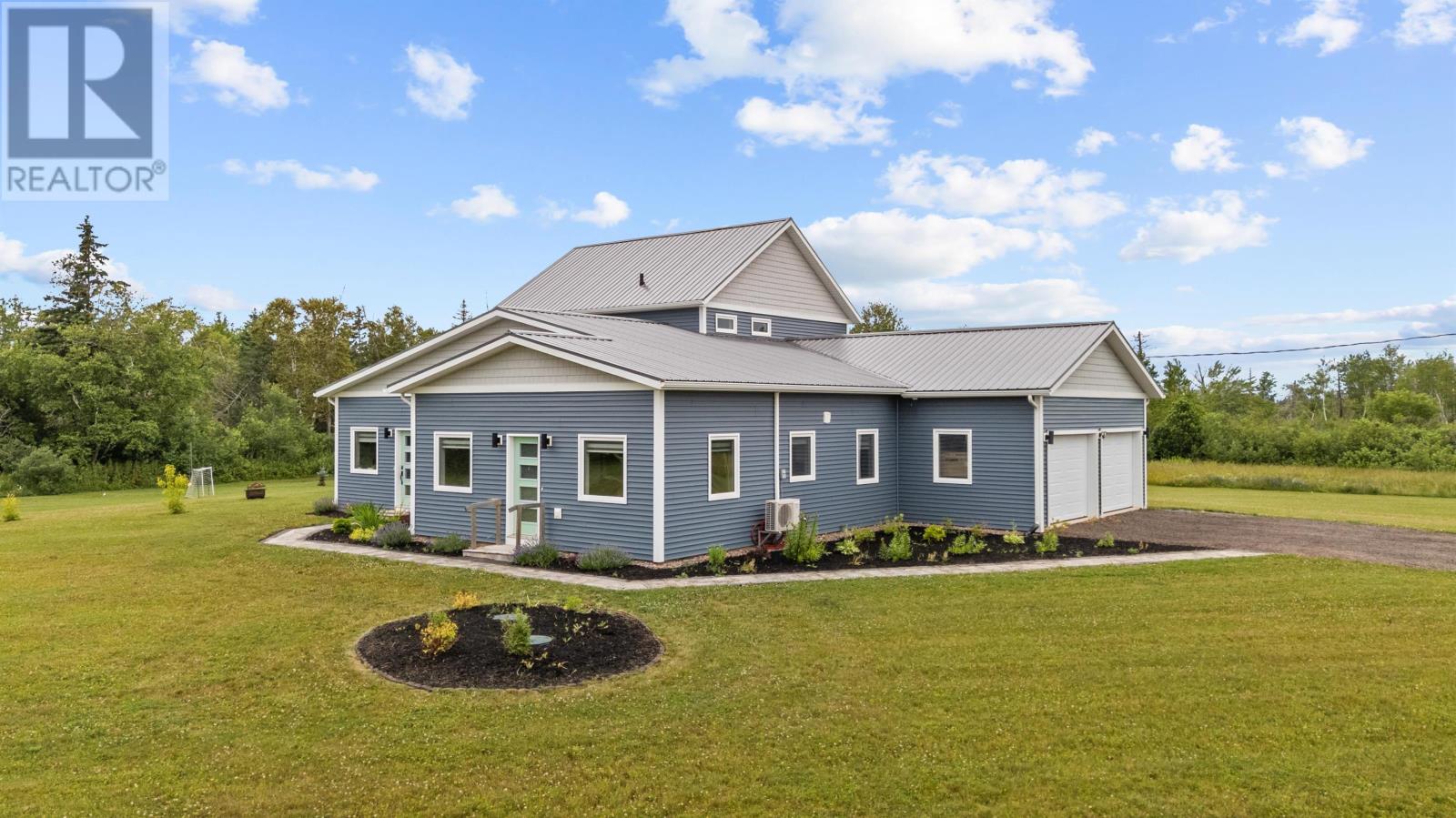 2499 Freetown Road, Freetown, Prince Edward Island  C0B 1N0 - Photo 2 - 202517402