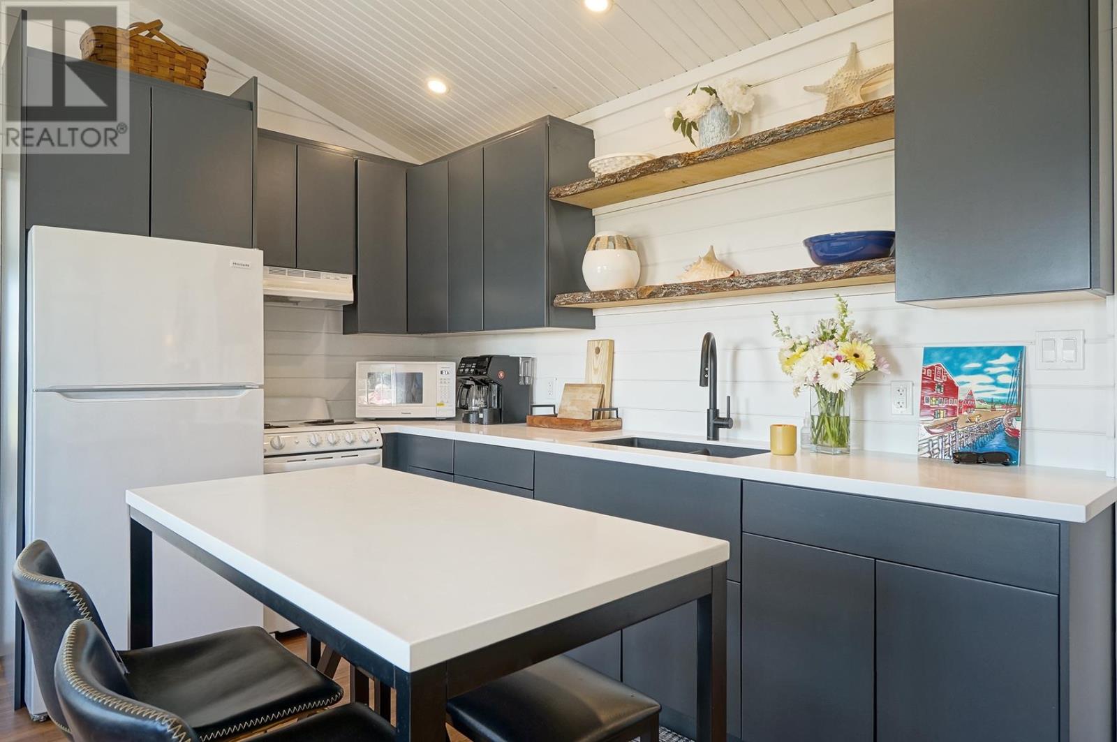 78 Sunrise Avenue, Greenwich, Prince Edward Island  C0A 2A0 - Photo 10 - 202517607