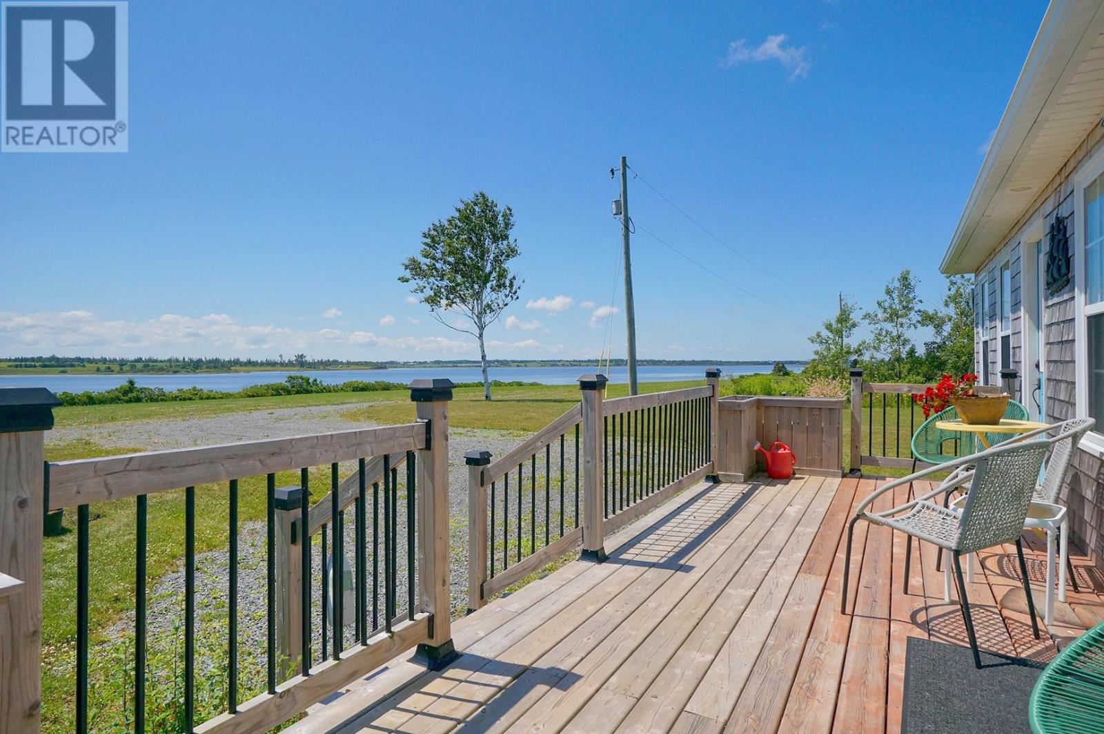 78 Sunrise Avenue, Greenwich, Prince Edward Island  C0A 2A0 - Photo 7 - 202517607