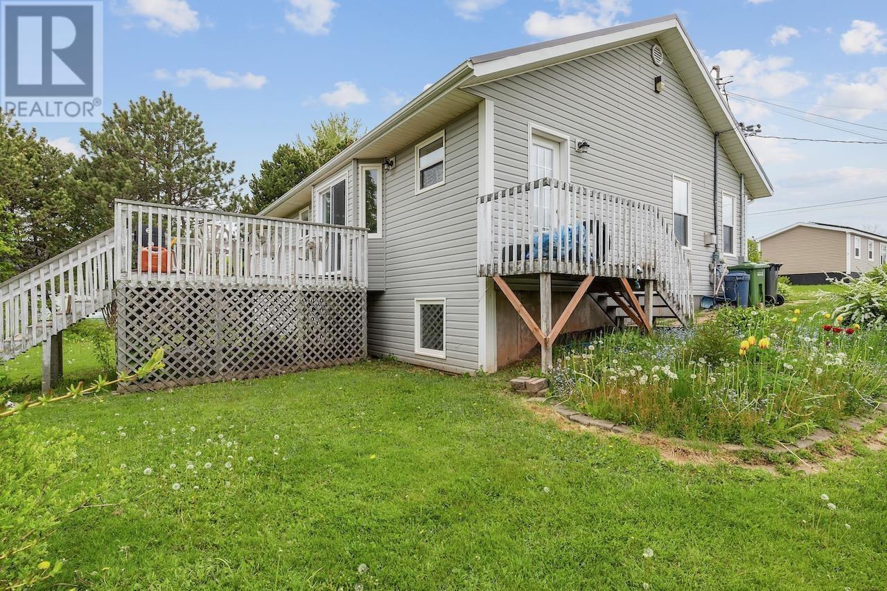 7 Spring Street, Souris, Prince Edward Island  C0A 2B0 - Photo 11 - 202517682