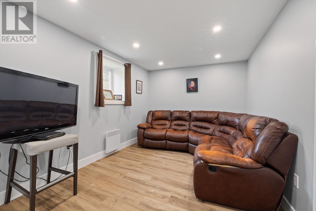 7 Spring Street, Souris, Prince Edward Island  C0A 2B0 - Photo 7 - 202517682