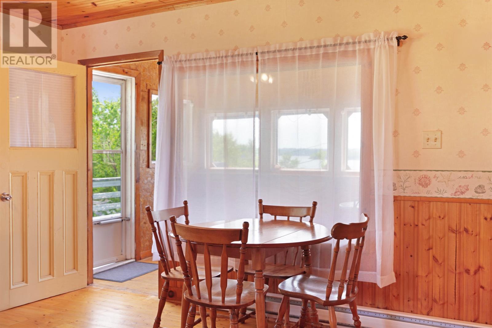 Cottage 5 237 Kayes Road, Deroma Waterfront Cottages, Georgetown Royalty, Prince Edward Island  C0A 1L0 - Photo 13 - 202517686