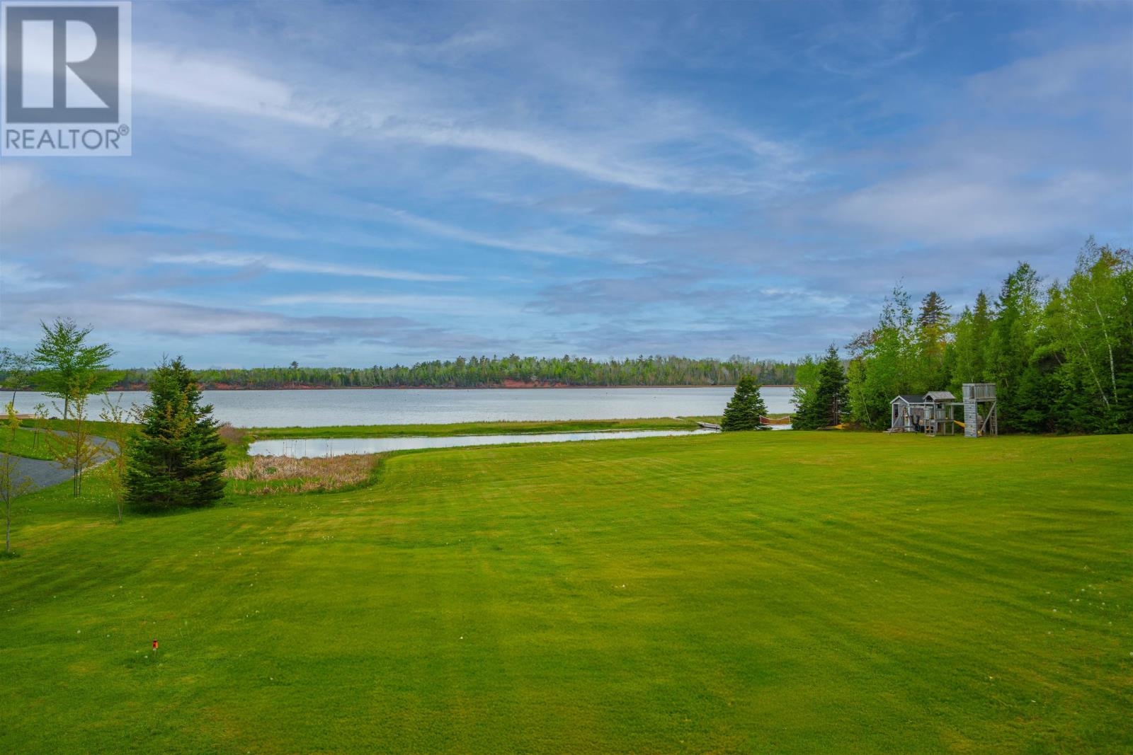 Cottage 5 237 Kayes Road, Deroma Waterfront Cottages, Georgetown Royalty, Prince Edward Island  C0A 1L0 - Photo 2 - 202517686