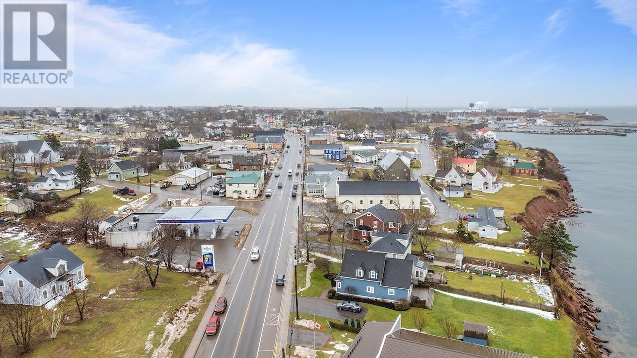 66 Main Street, Souris, Prince Edward Island  C0A 2B0 - Photo 40 - 202517897