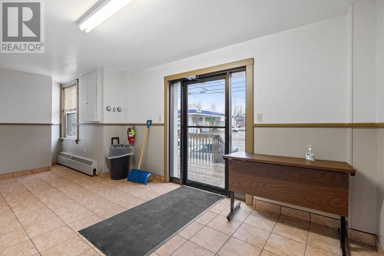 66 Main Street, Souris, Prince Edward Island  C0A 2B0 - Photo 5 - 202517897