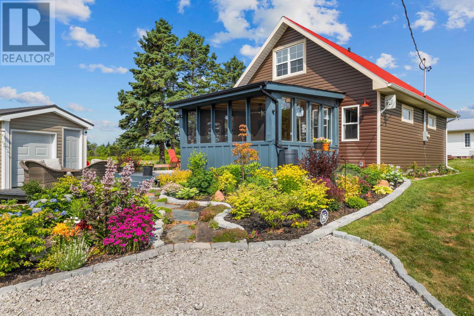 94 Sandy Cove Road, Canoe Cove, Prince Edward Island  C0A 1H7 - Photo 1 - 202518009