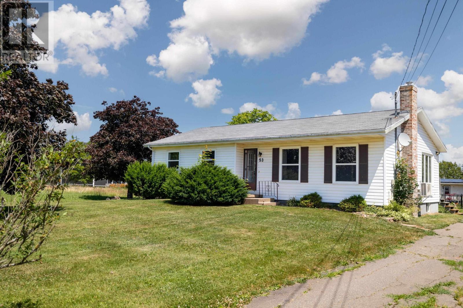 53 Windymere Drive, Charlottetown, Prince Edward Island  C1E 1V2 - Photo 1 - 202518073