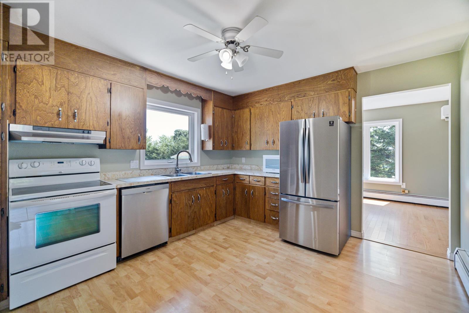 53 Windymere Drive, Charlottetown, Prince Edward Island  C1E 1V2 - Photo 14 - 202518073