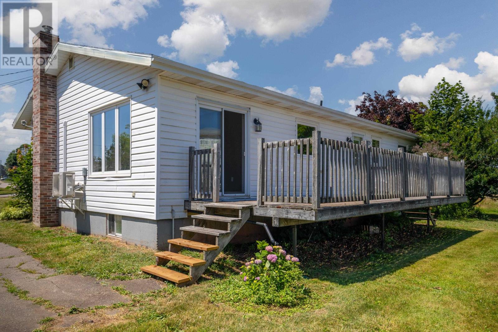 53 Windymere Drive, Charlottetown, Prince Edward Island  C1E 1V2 - Photo 35 - 202518073