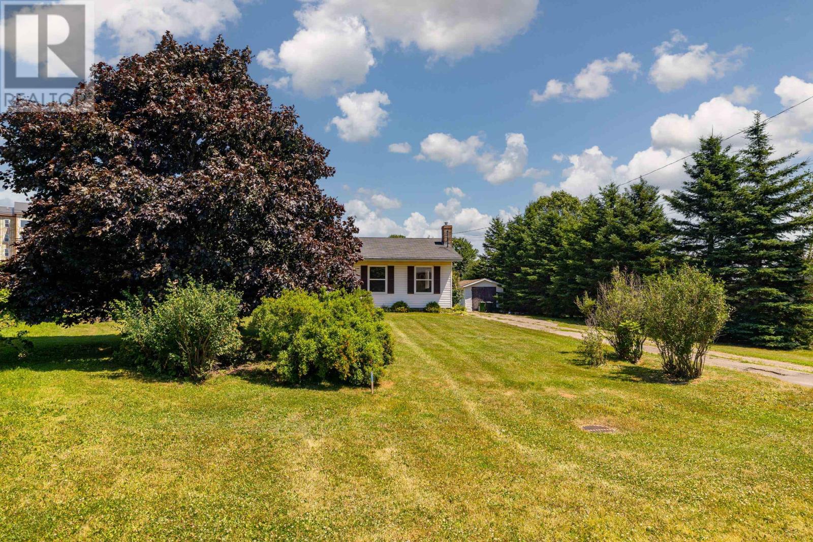 53 Windymere Drive, Charlottetown, Prince Edward Island  C1E 1V2 - Photo 40 - 202518073