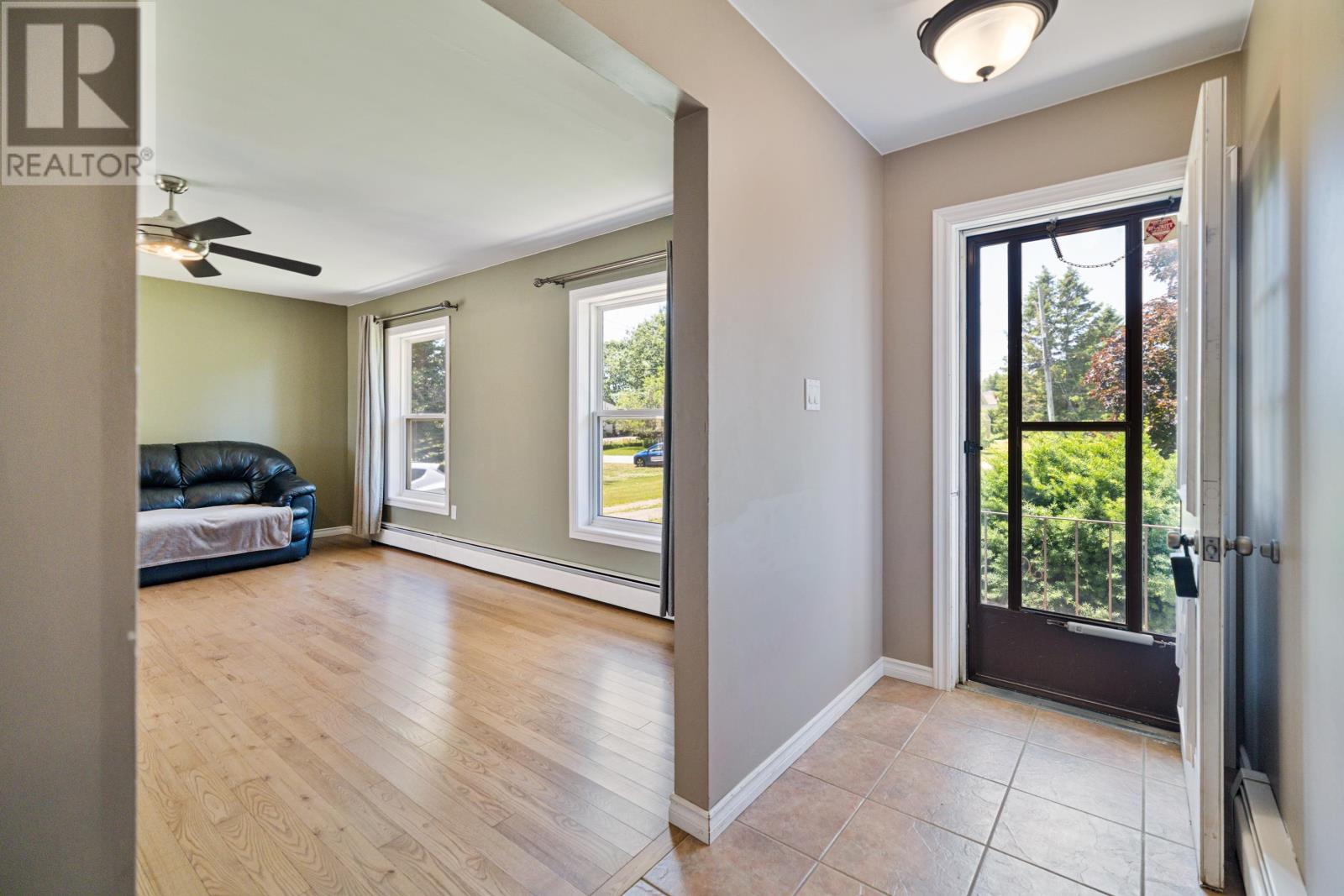 53 Windymere Drive, Charlottetown, Prince Edward Island  C1E 1V2 - Photo 6 - 202518073