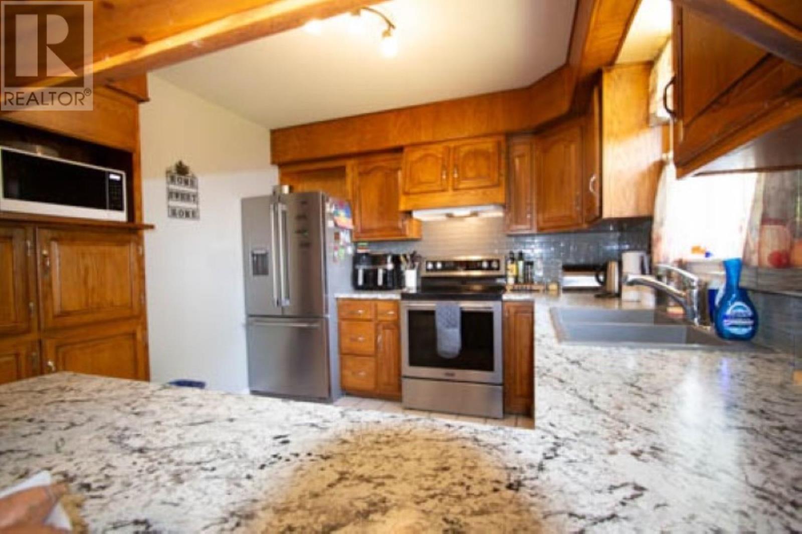 120 Linda Drive, Summerside, Prince Edward Island  C1N 5P4 - Photo 2 - 202518079