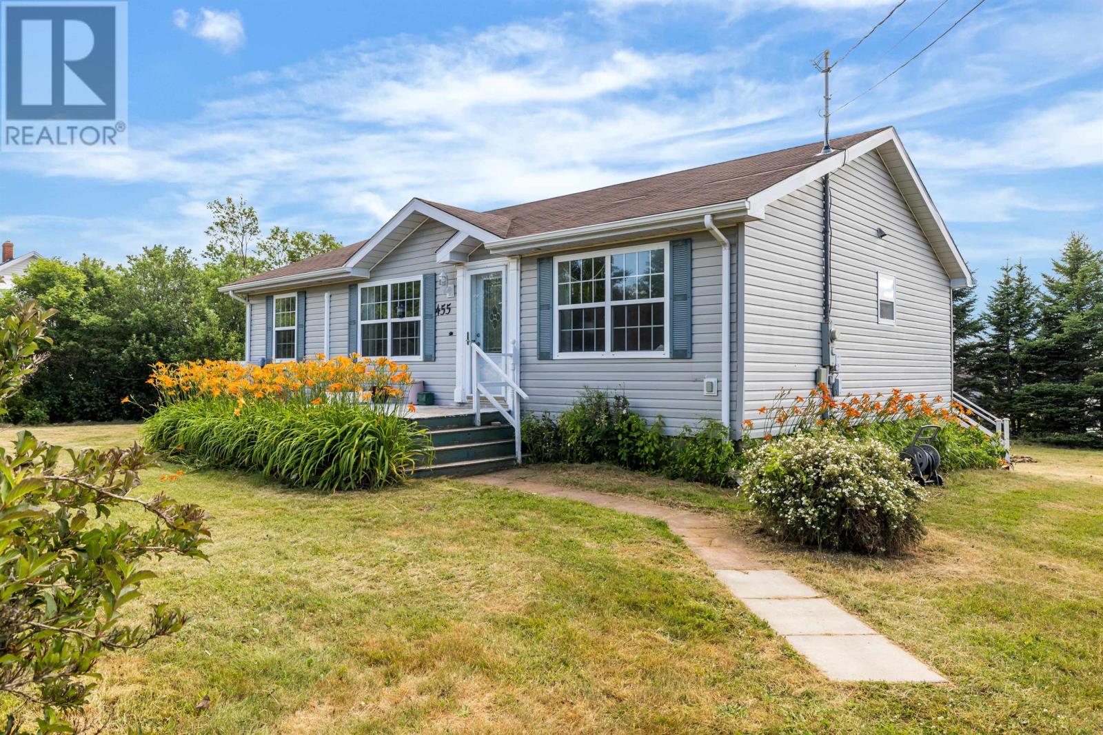 455 Lower Malpeque Road, Charlottetown, Prince Edward Island  C1A 7J9 - Photo 1 - 202518184