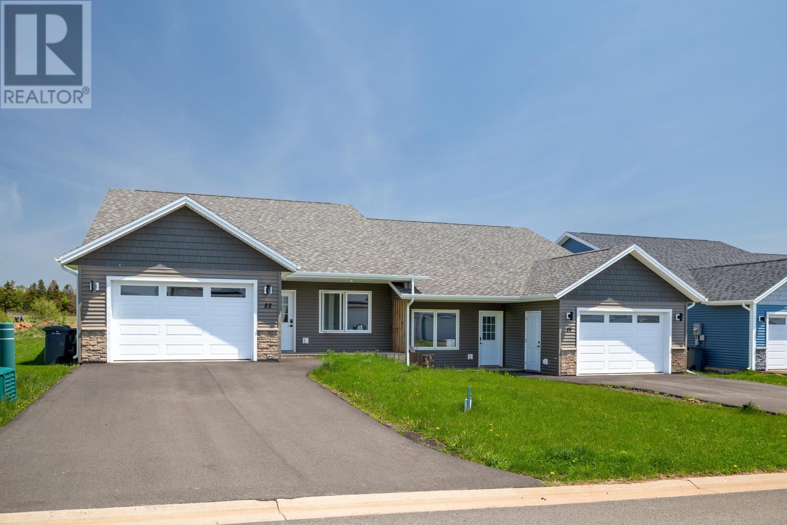 22 Beech Hill Avenue, East Royalty, Prince Edward Island  C1C 0S4 - Photo 1 - 202518396