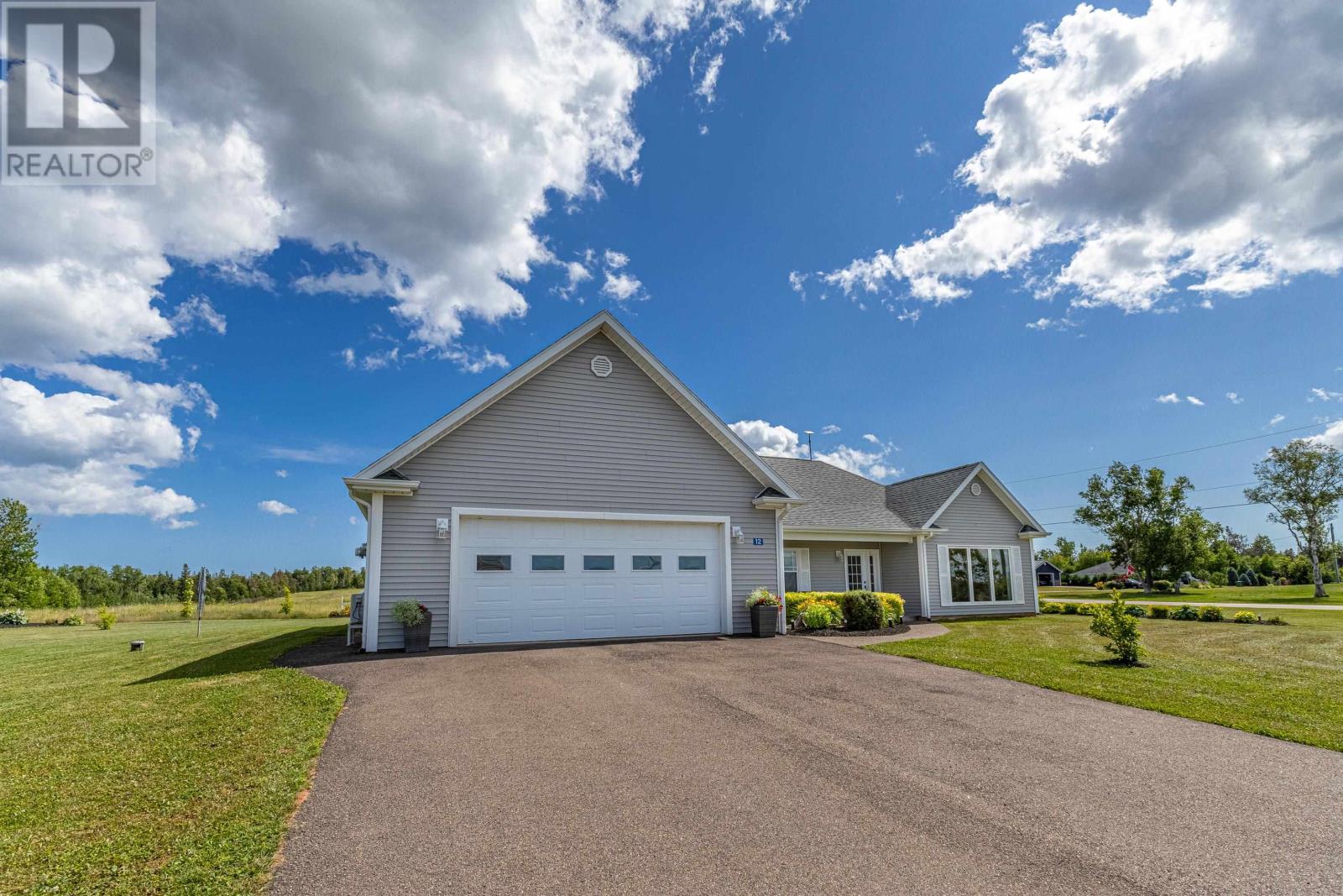 12 Ashton Street, Fairview, Prince Edward Island  C0A 1H2 - Photo 2 - 202518604