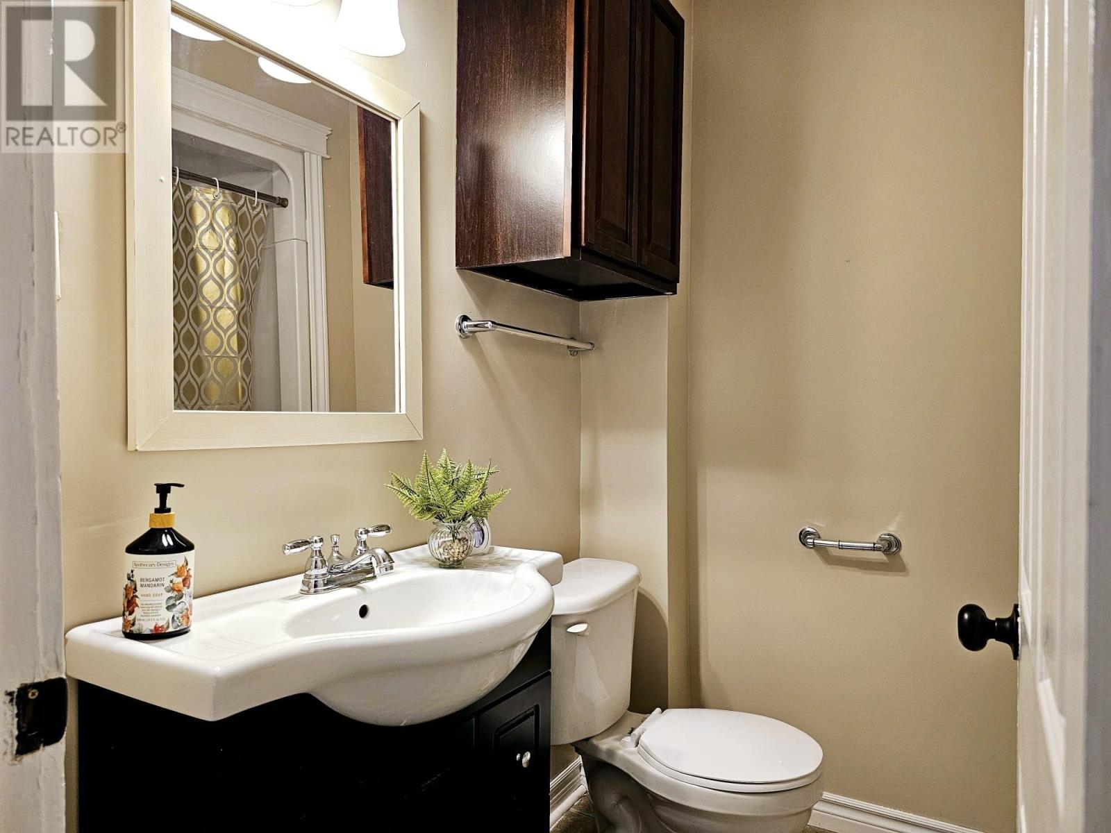 229 Cumberland Street, Charlottetown, Prince Edward Island  C1A 5C8 - Photo 11 - 202518777