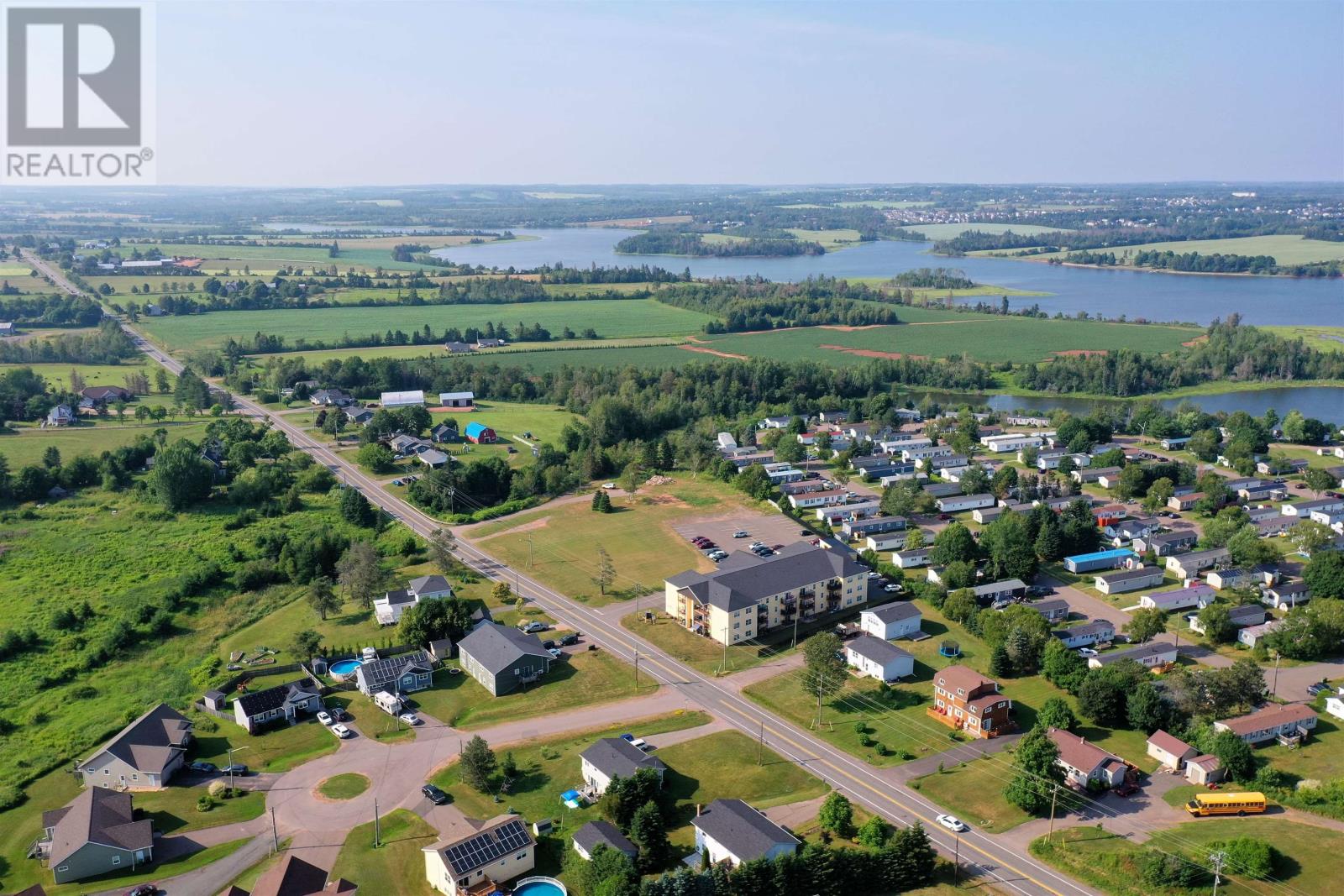 1592 Warren Grove Road, Cornwall, Prince Edward Island  C0A 1H8 - Photo 16 - 202518804