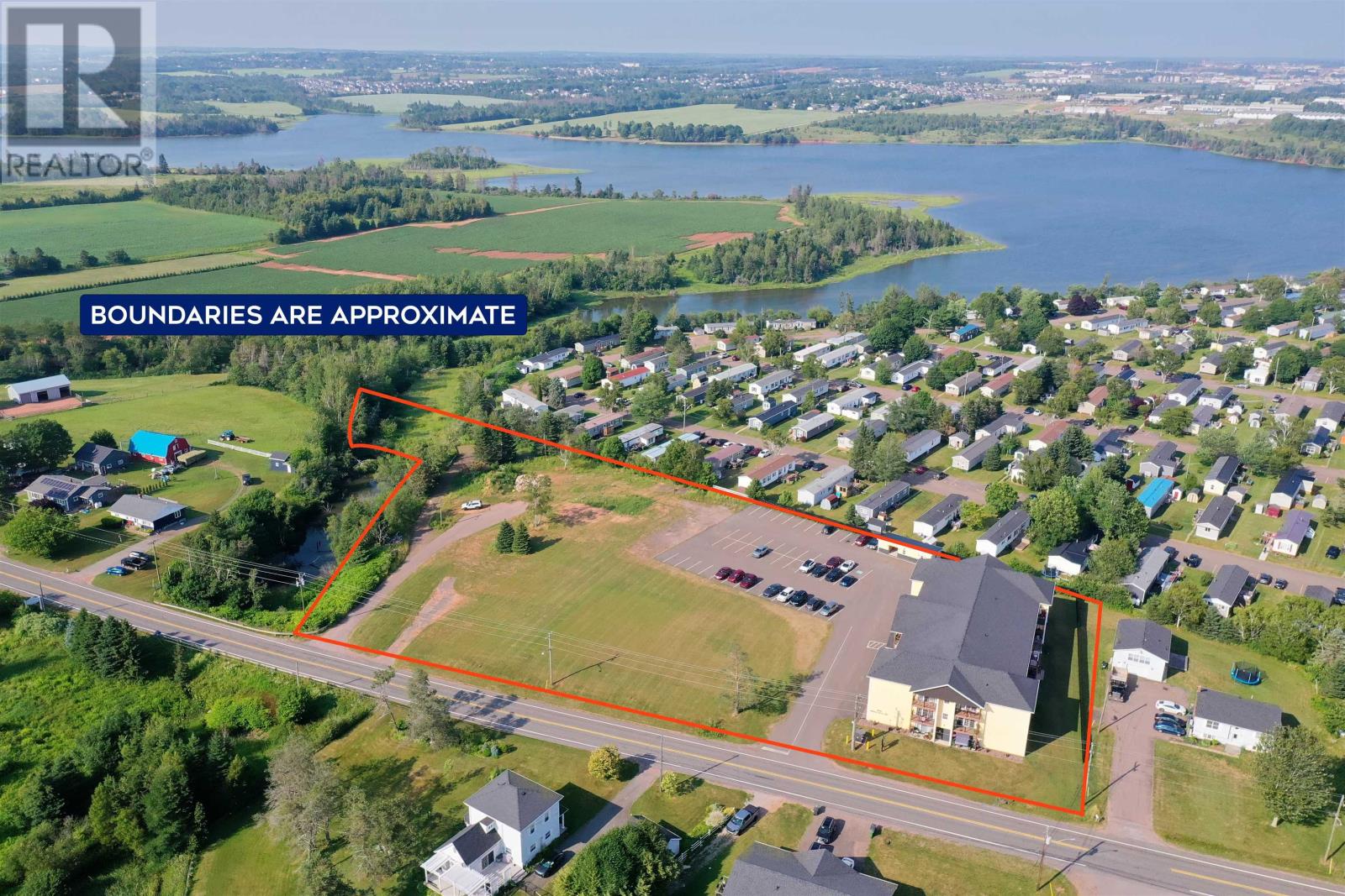 1592 Warren Grove Road, Cornwall, Prince Edward Island  C0A 1H8 - Photo 2 - 202518804