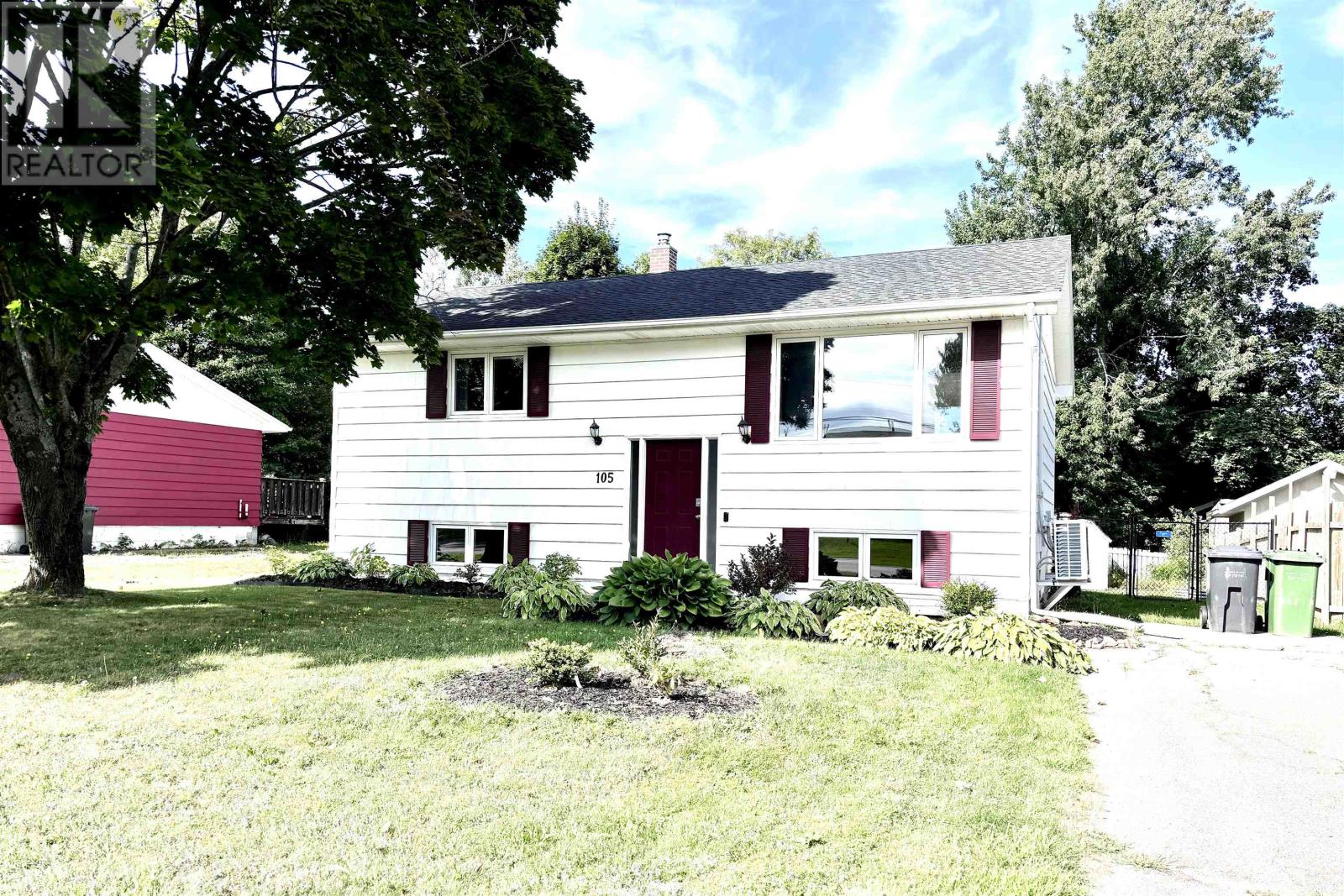 105 Glenafton Drive, Charlottetown, Prince Edward Island  C1A 7A8 - Photo 2 - 202518907