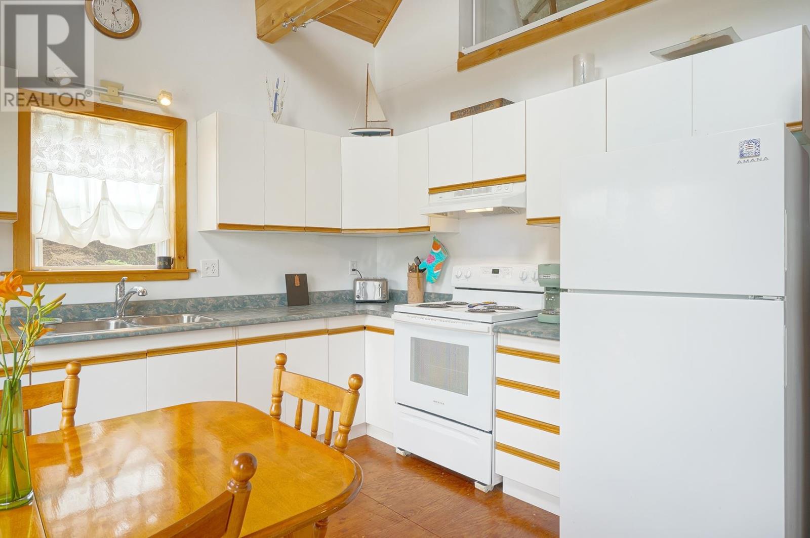 275 Bear Shore Road, St. Margaret's, Prince Edward Island  C0A 2B0 - Photo 12 - 202518967