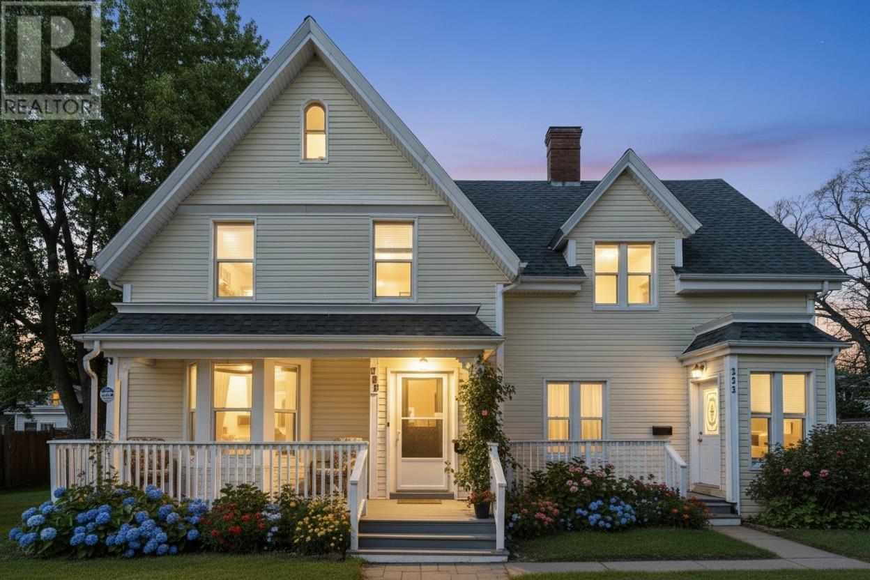 250-252 Central Street, Summerside, Prince Edward Island  C1N 3M4 - Photo 1 - 202519471