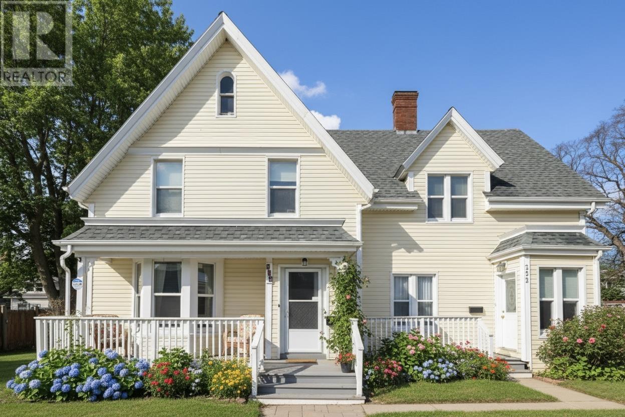 250-252 Central Street, Summerside, Prince Edward Island  C1N 3M4 - Photo 2 - 202519471