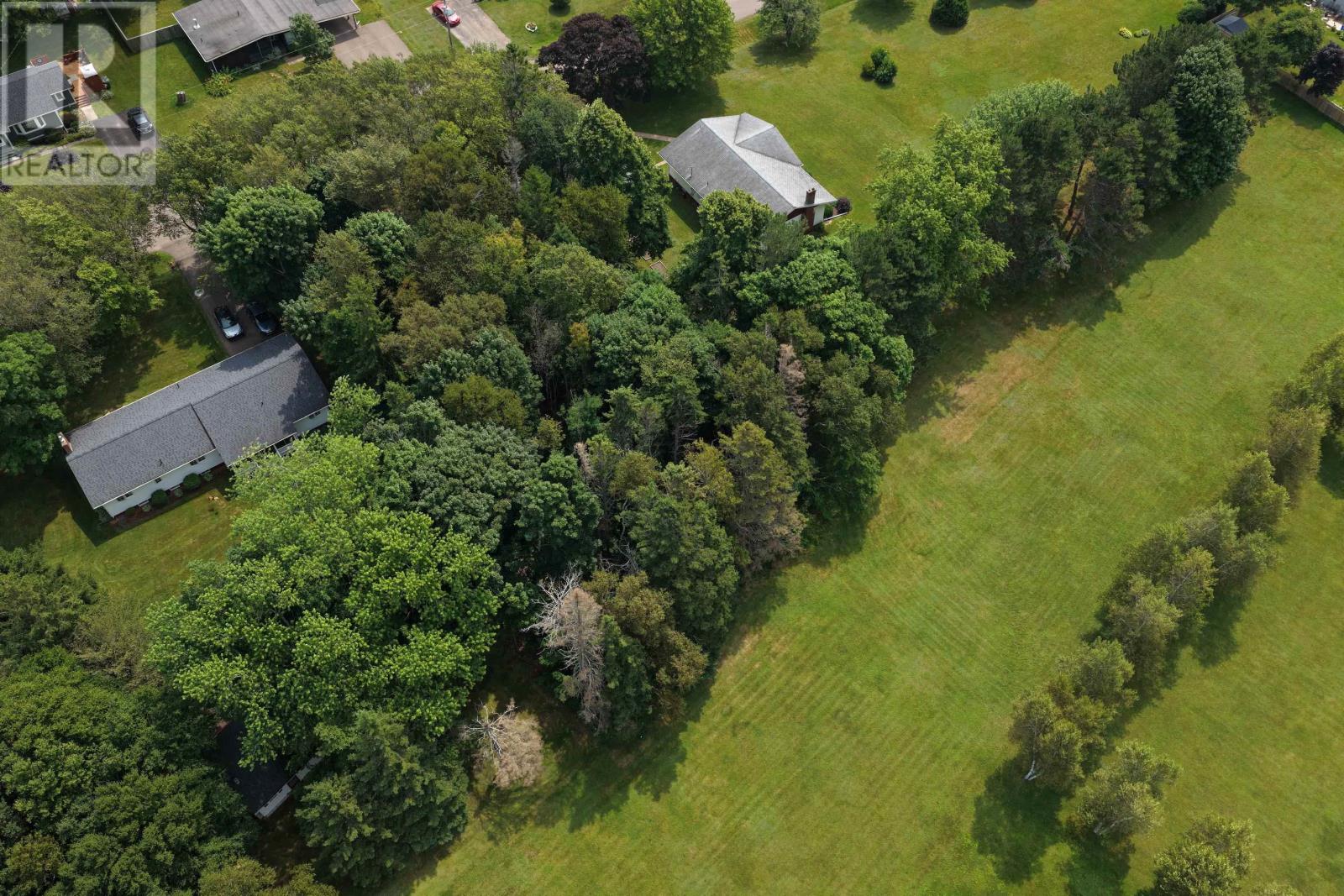 24-1 Birchwood Heights, Summerside, Prince Edward Island  C1N 4C3 - Photo 19 - 202519528