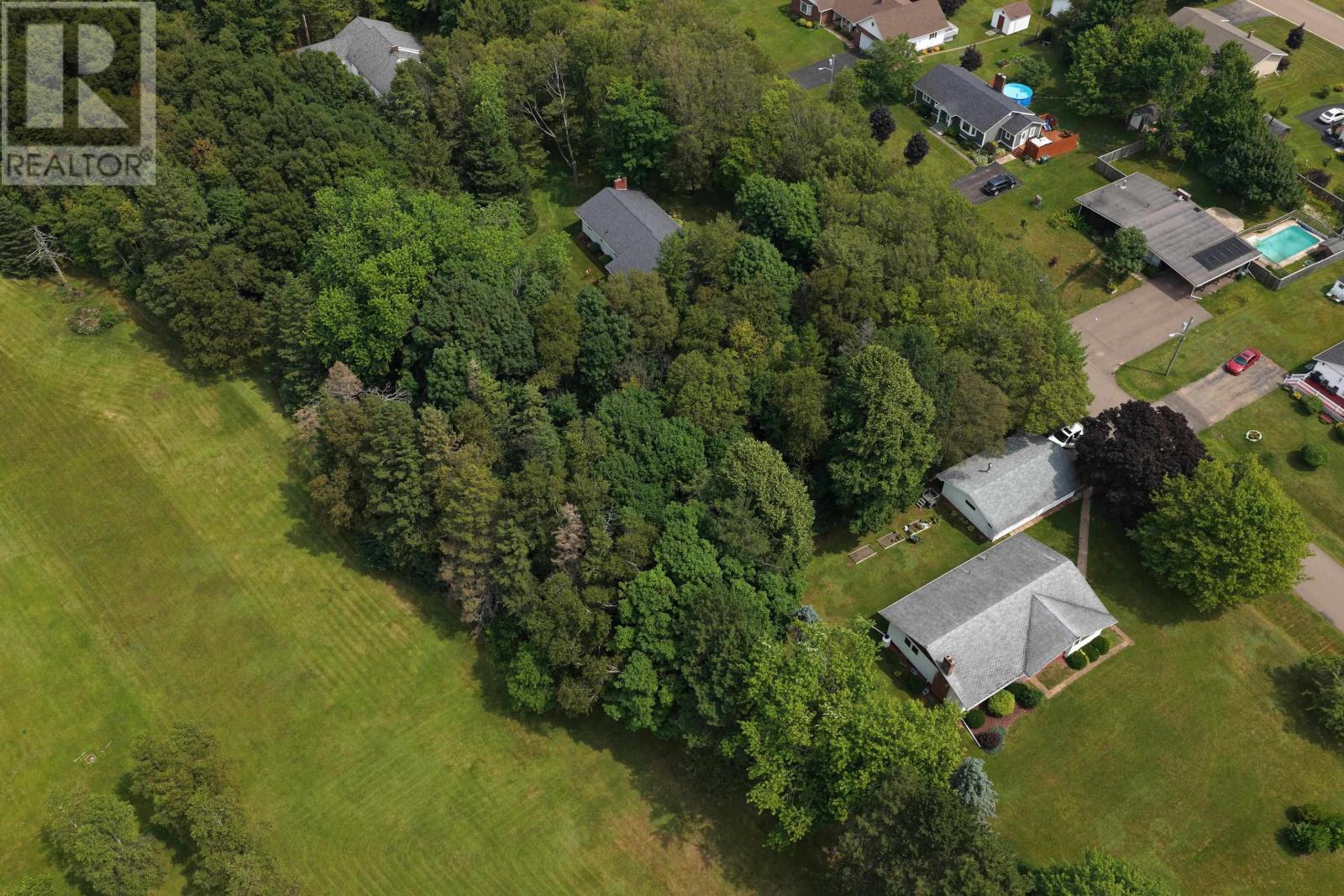 24-1 Birchwood Heights, Summerside, Prince Edward Island  C1N 4C3 - Photo 28 - 202519528