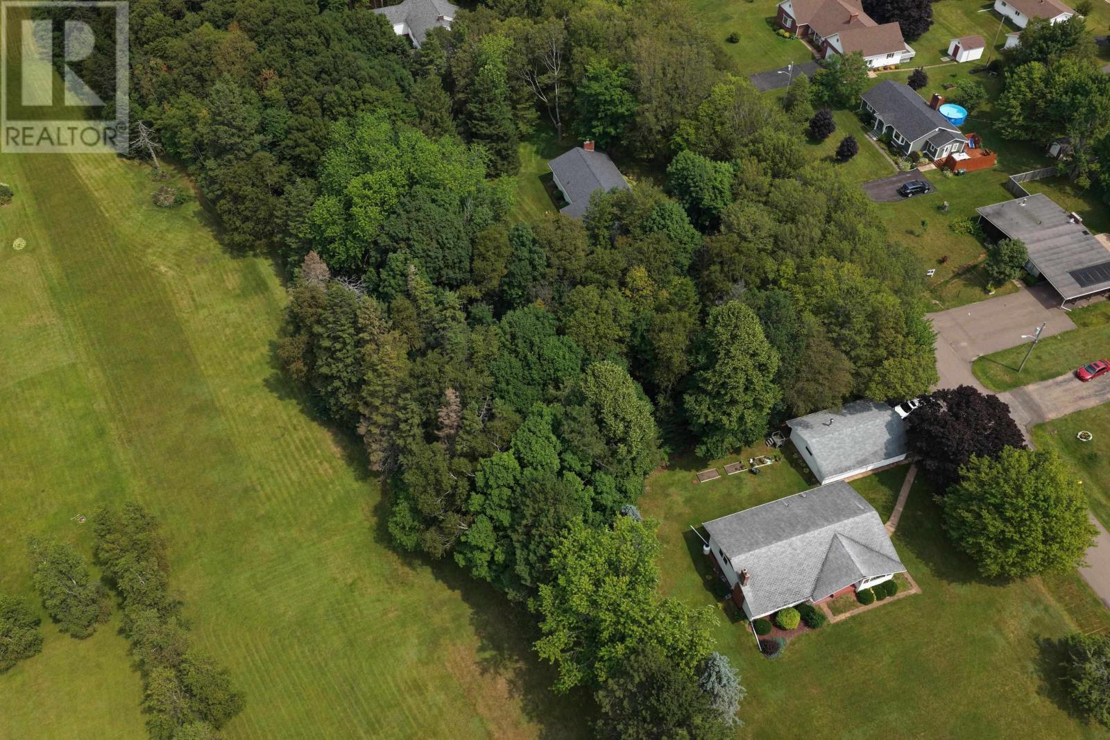 24-1 Birchwood Heights, Summerside, Prince Edward Island  C1N 4C3 - Photo 29 - 202519528