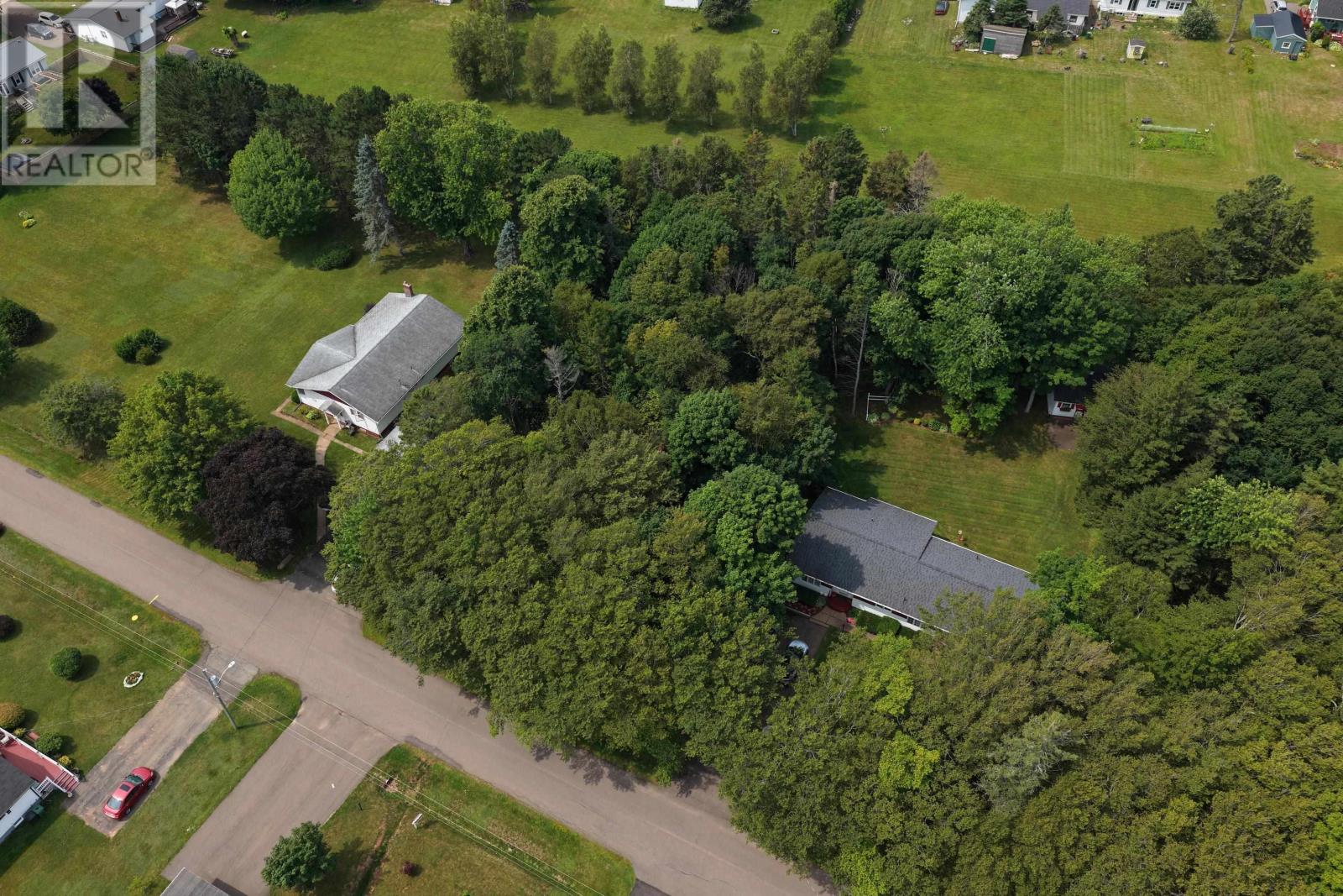 24-1 Birchwood Heights, Summerside, Prince Edward Island  C1N 4C3 - Photo 6 - 202519528