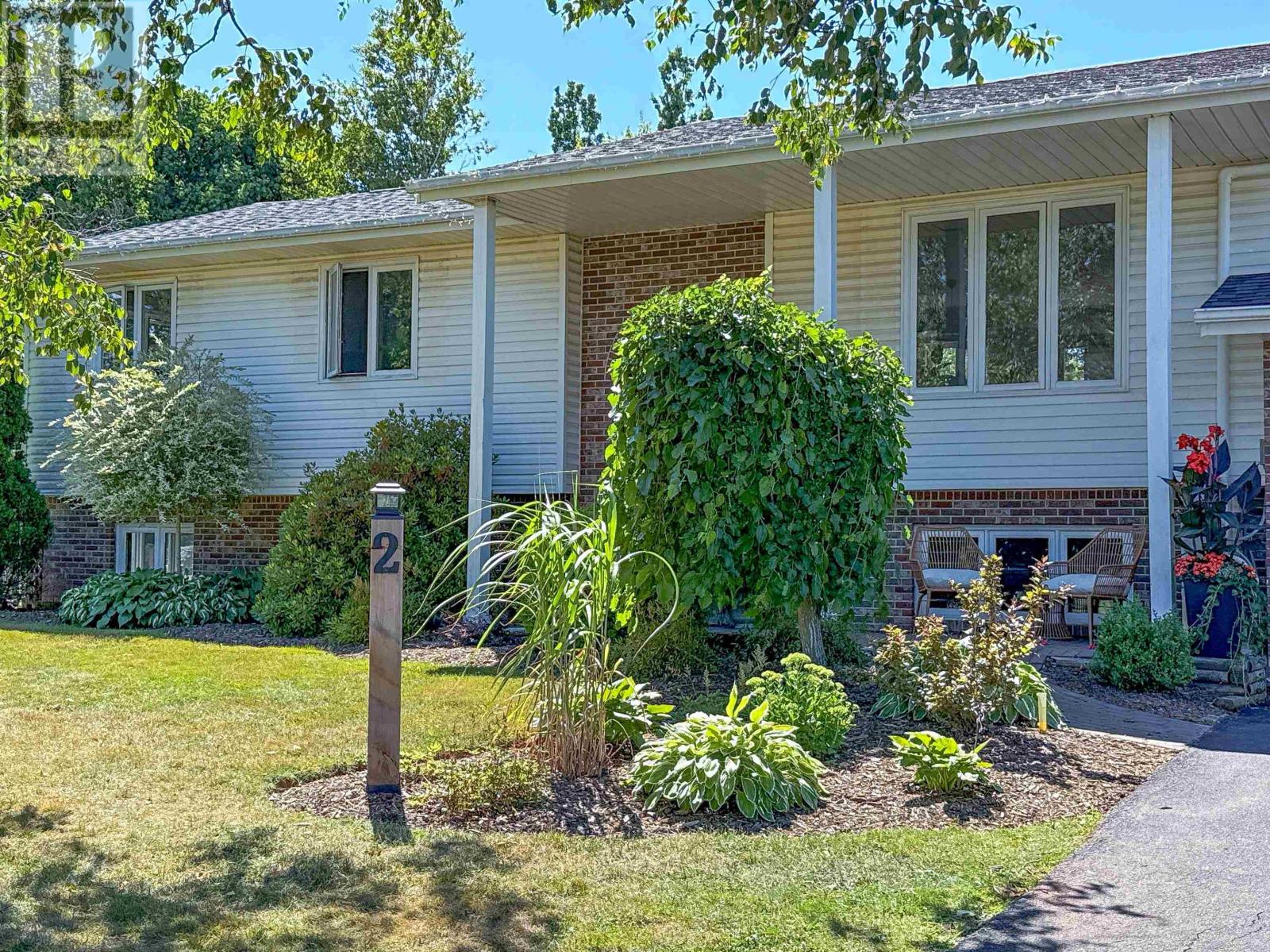 2 Regal Avenue, Charlottetown, Prince Edward Island  C1A 8B2 - Photo 2 - 202519922