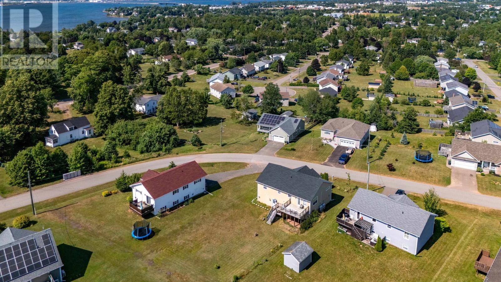 48 Picton Beete Crescent, Stratford, Prince Edward Island  C1B 0B8 - Photo 3 - 202520045