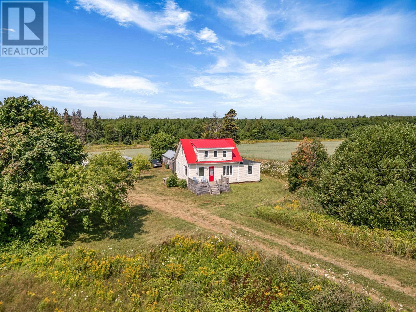 39015 Western Road, Rosebank, Prince Edward Island  C0B 1B0 - Photo 1 - 202520471