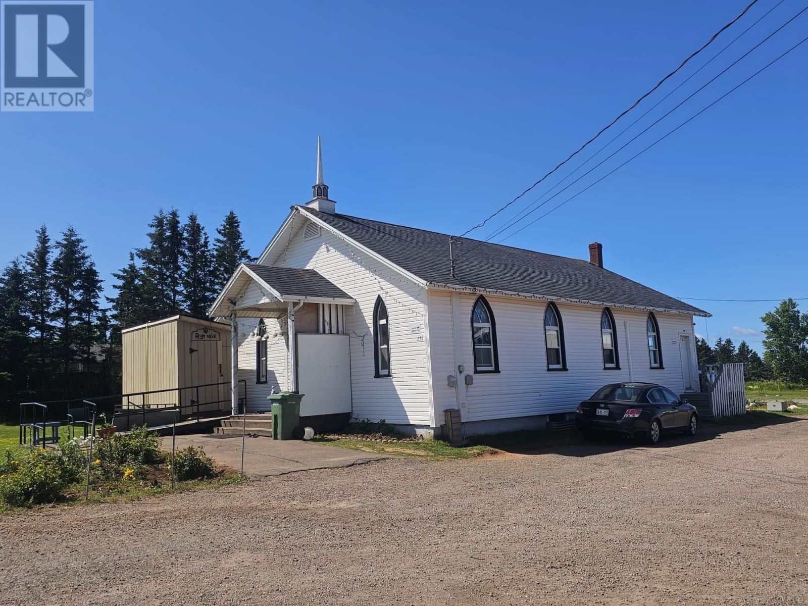 231 Brackley Point Road, Charlottetown, Prince Edward Island  C1A 6X2 - Photo 2 - 202520583