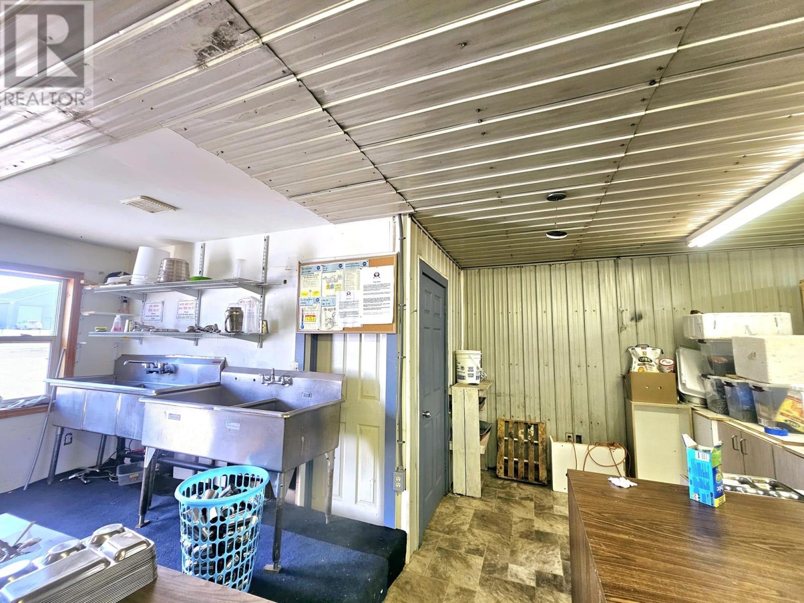 235 Brackley Point Road, Charlottetown, Prince Edward Island  C1A 6Z2 - Photo 6 - 202520649