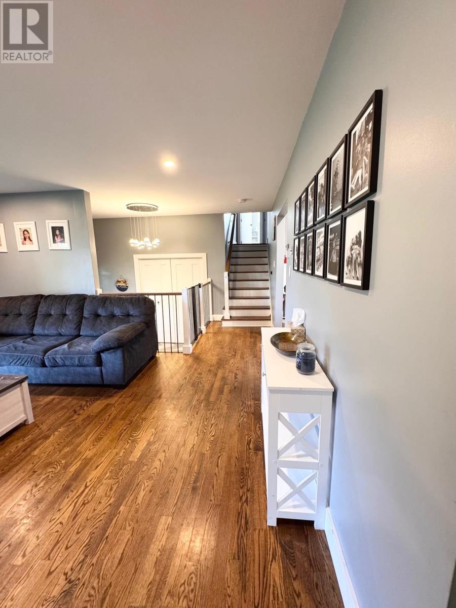 25 Charlotte Drive, Summerside, Prince Edward Island  C1N 4W2 - Photo 10 - 202520958