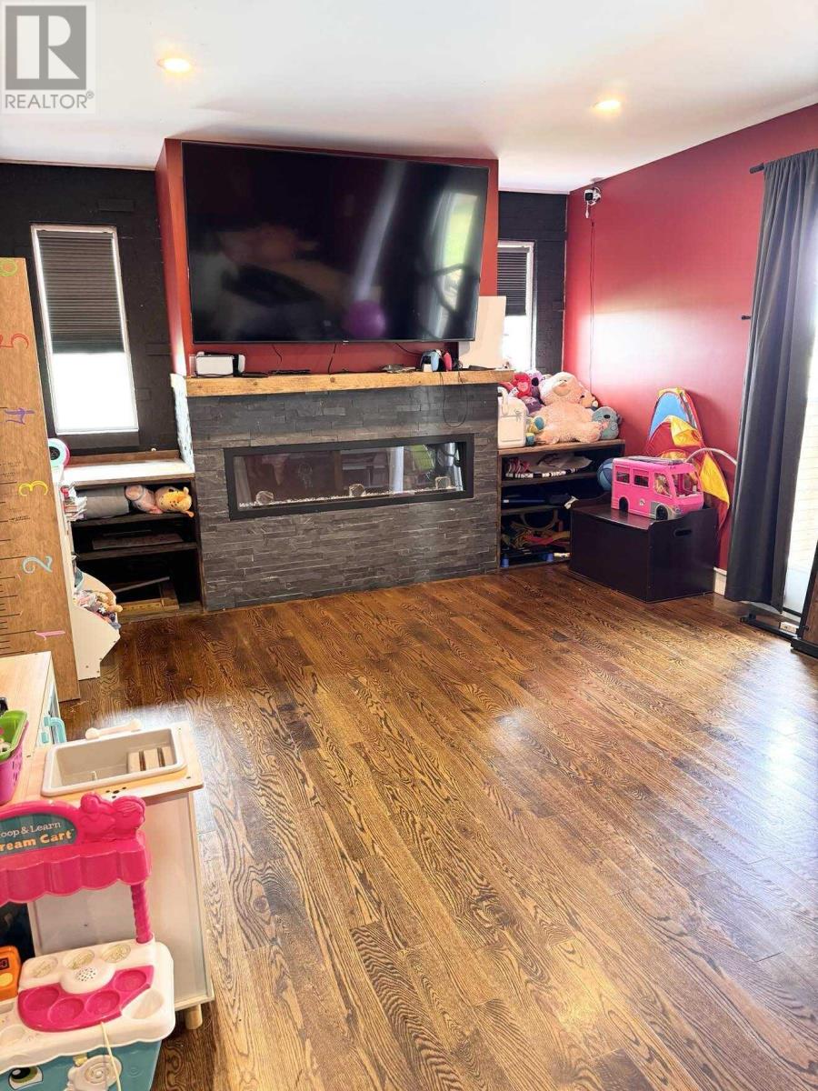 25 Charlotte Drive, Summerside, Prince Edward Island  C1N 4W2 - Photo 12 - 202520958