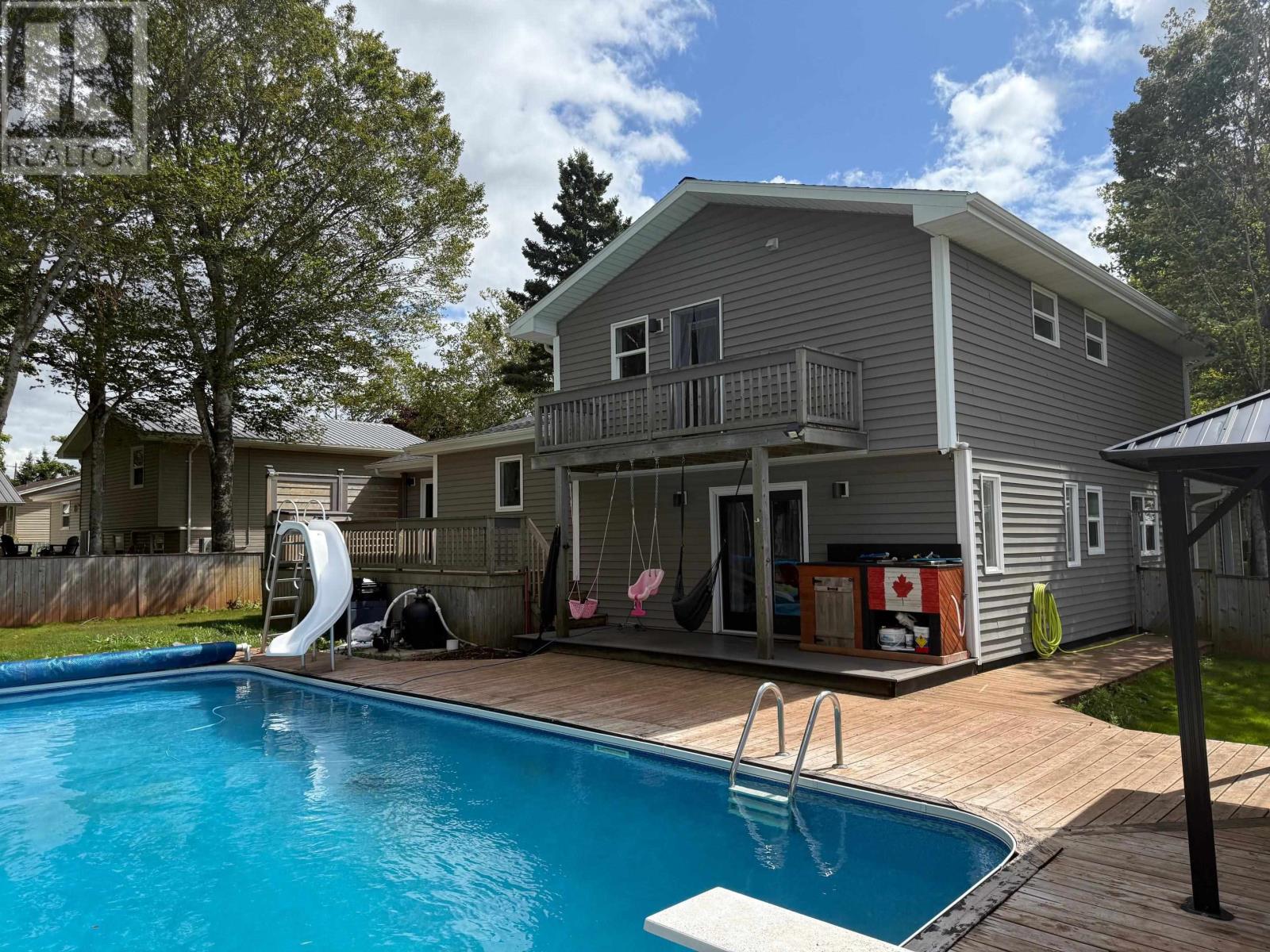 25 Charlotte Drive, Summerside, Prince Edward Island  C1N 4W2 - Photo 2 - 202520958