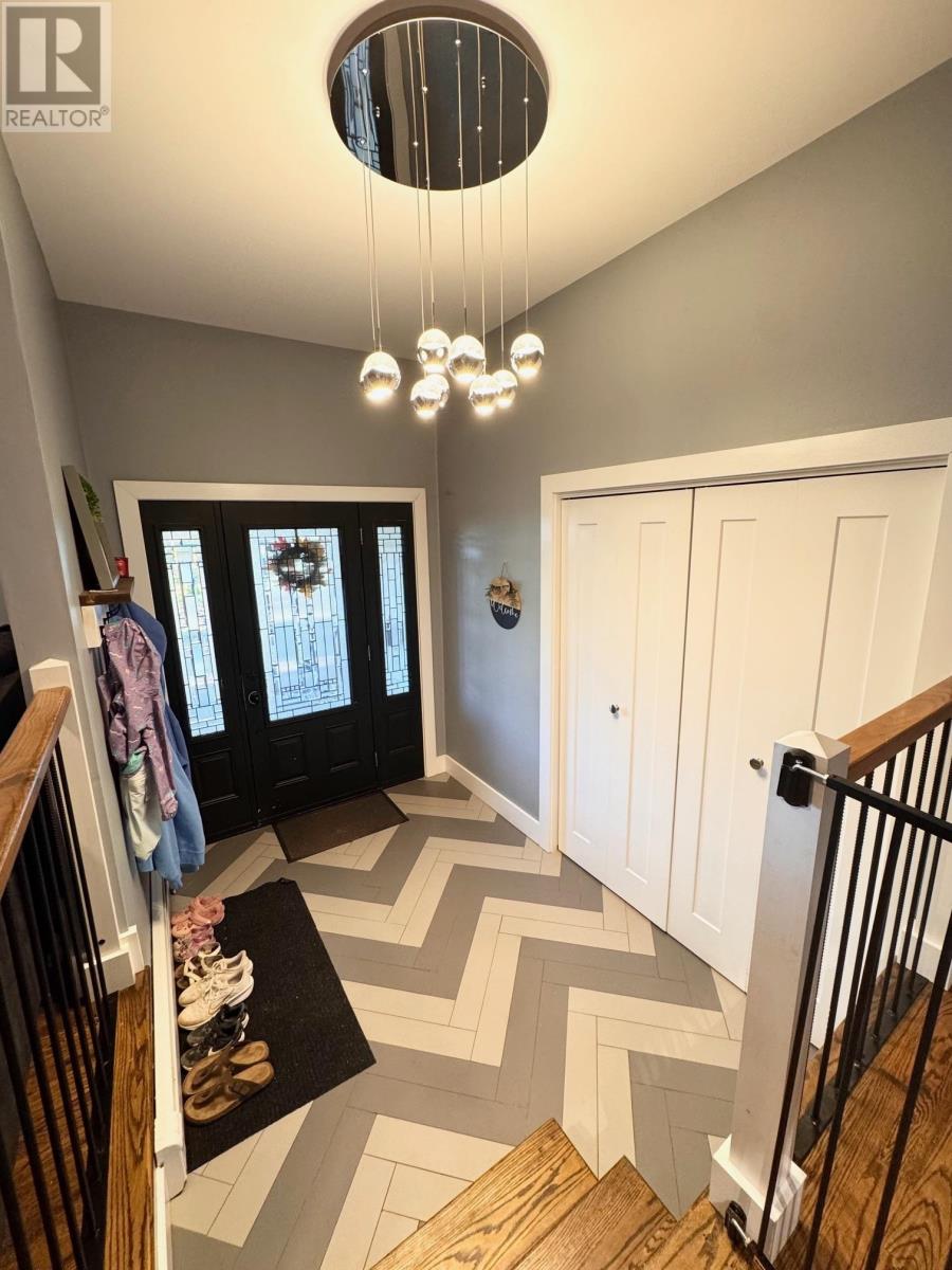 25 Charlotte Drive, Summerside, Prince Edward Island  C1N 4W2 - Photo 3 - 202520958