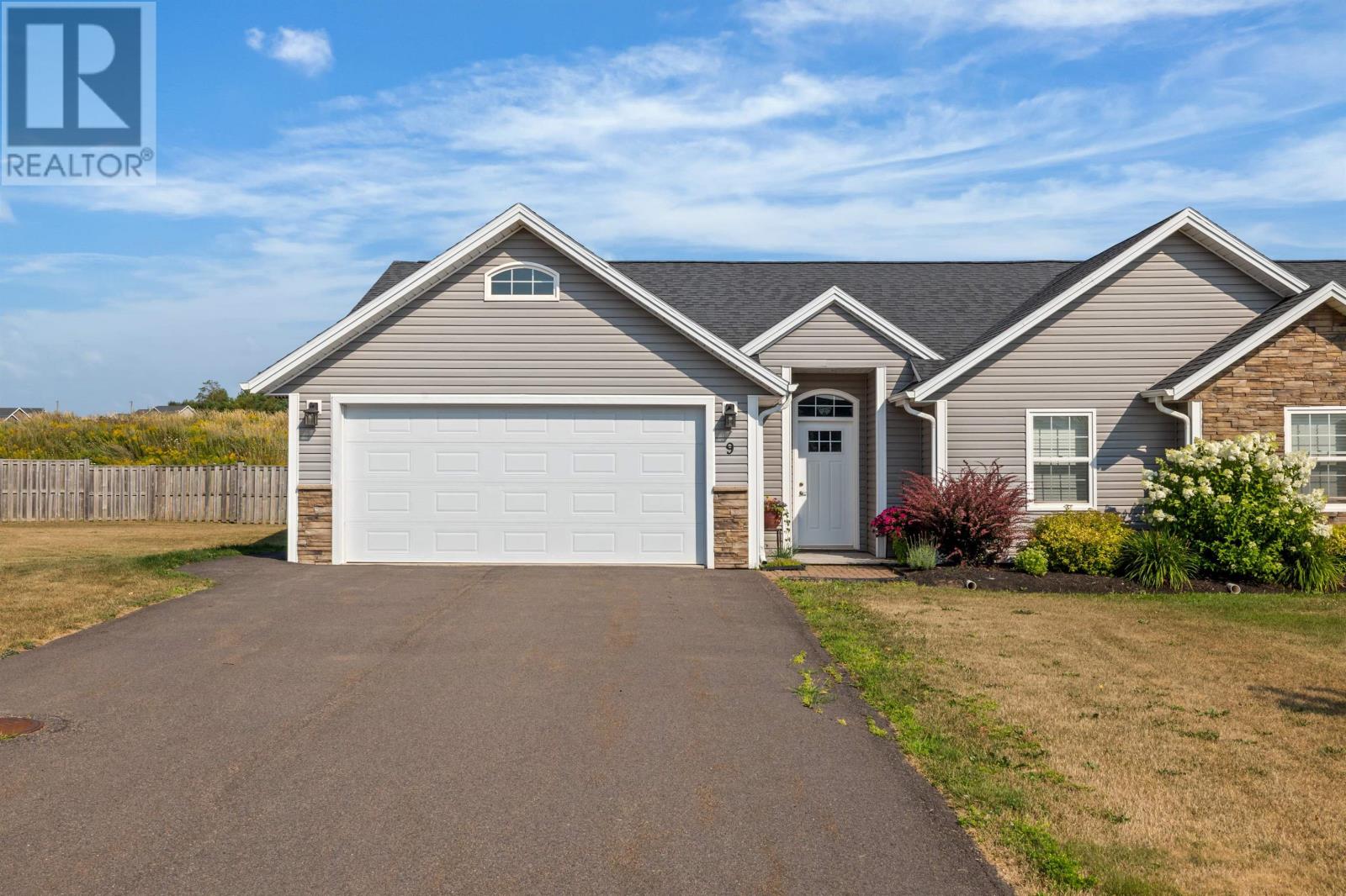 1-25 Red Fox Court, Charlottetown, Prince Edward Island  C1E 3K5 - Photo 5 - 202521053