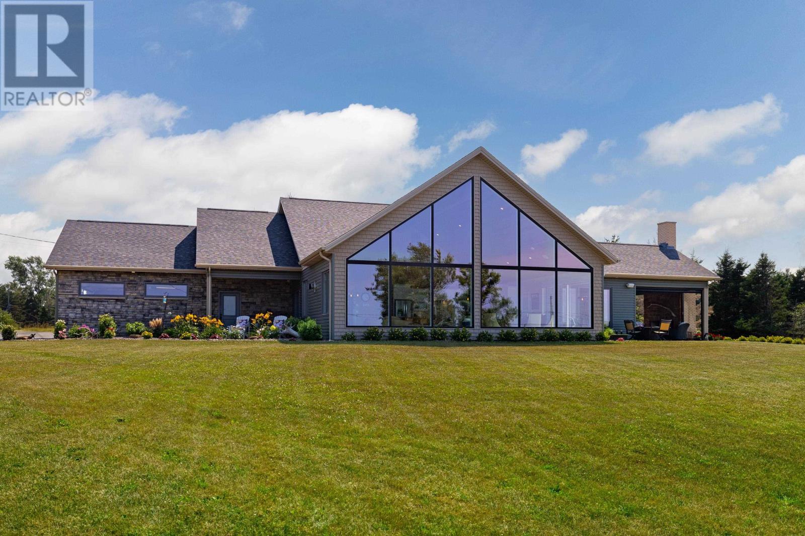 131 Bayview Drive, Anglo Rustico, Prince Edward Island  C0A 1N0 - Photo 2 - 202521282