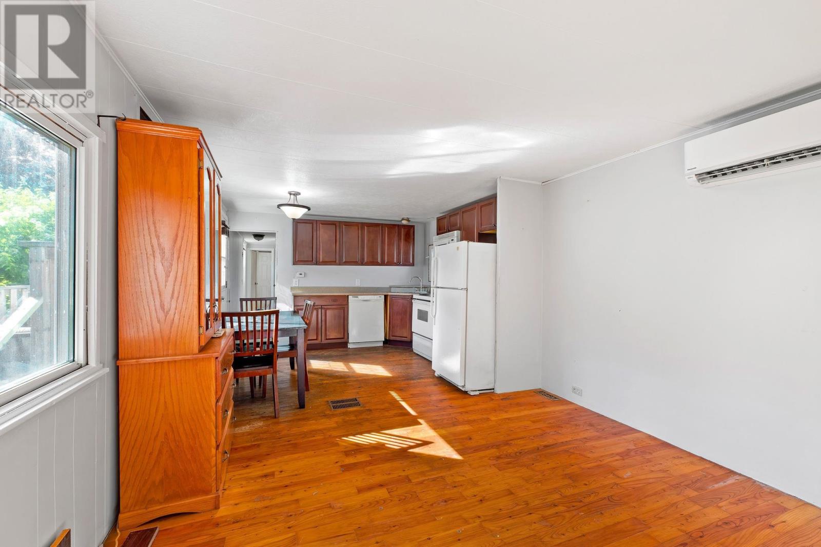 7 Oakwood Crescent, Charlottetown, Prince Edward Island  C1A 6P9 - Photo 6 - 202521378