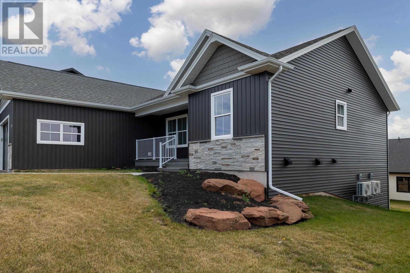 56 Alice Avenue, Charlottetown, Prince Edward Island  C1C 0V4 - Photo 2 - 202521613